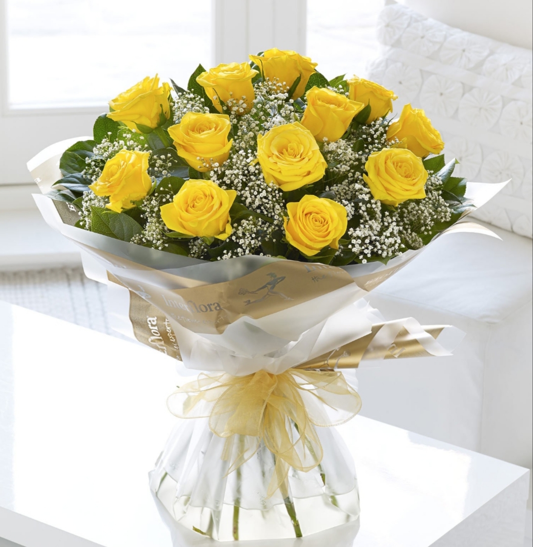 Luxury Yellow Rose Handtied product image